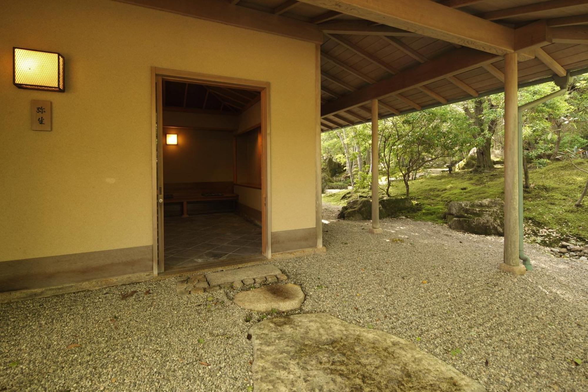 Unzen Hanzuiryo By Onko Chishin Exterior photo